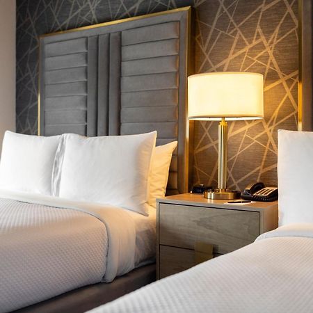 The Chateau Grande Hotel Ист Брънсуик Екстериор снимка